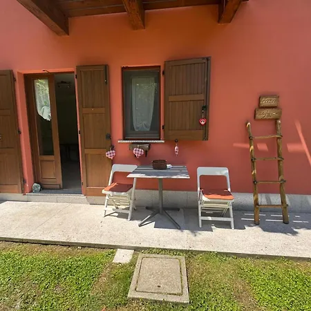Casa Iris 3*