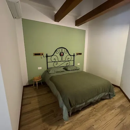 Casa Iris Πανσιόν 3*