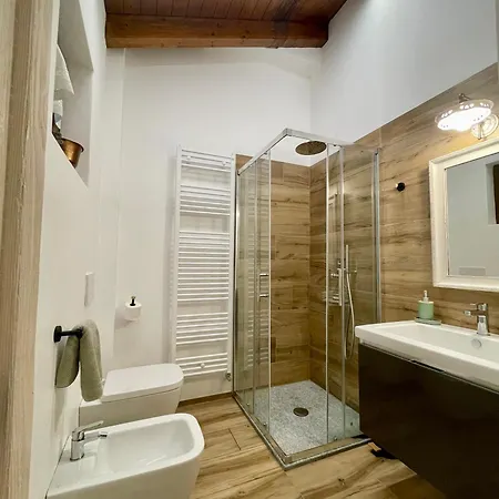 Casa Iris 3*